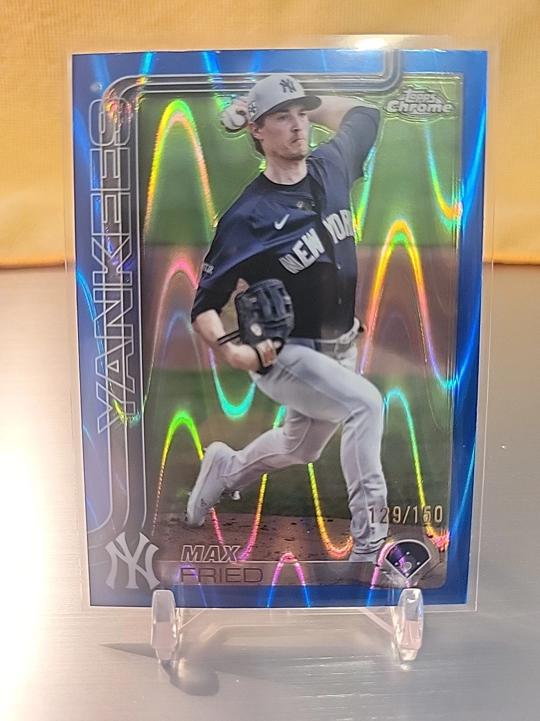 2025 Topps Chrome Baseball #39 Max Fried Blue Raywave Refractor /150 / Yankees