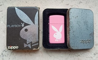 Original Zippo Playboy Pink 20831 Benzinfeuerzeug Vintage 2007 mit OVP ‼️