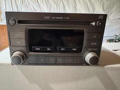 2005 Saab 9-2X Aero Stereo Receiver 6 CD - P-133 86201FE210