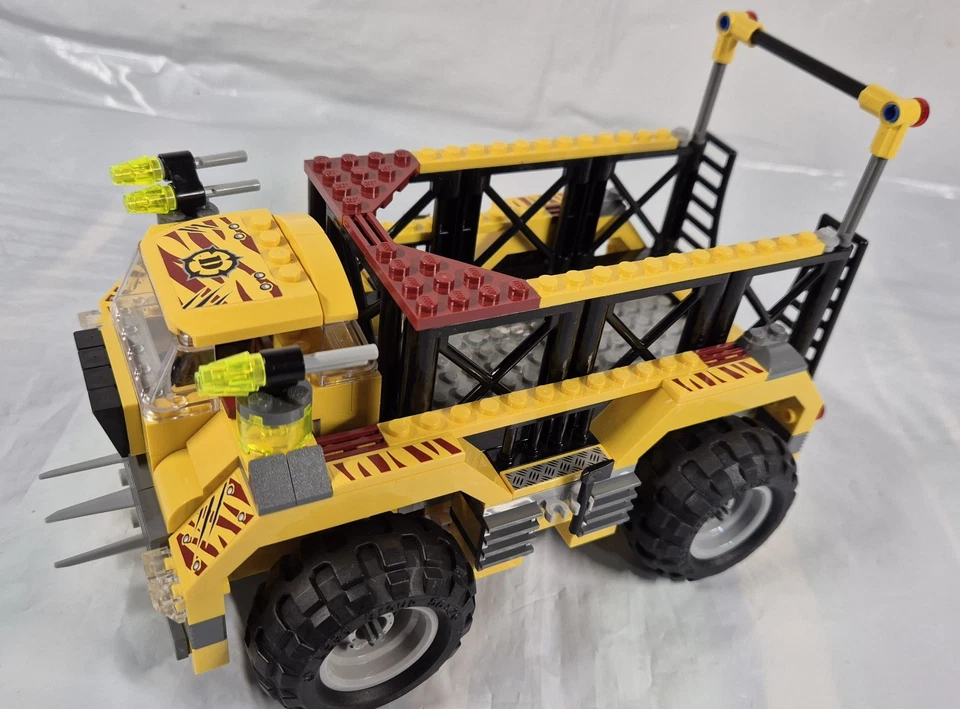 Lego Dinos #5885 Triceratops Trapper 2012 - 100% completo con instrucciones Foto 4 de 4