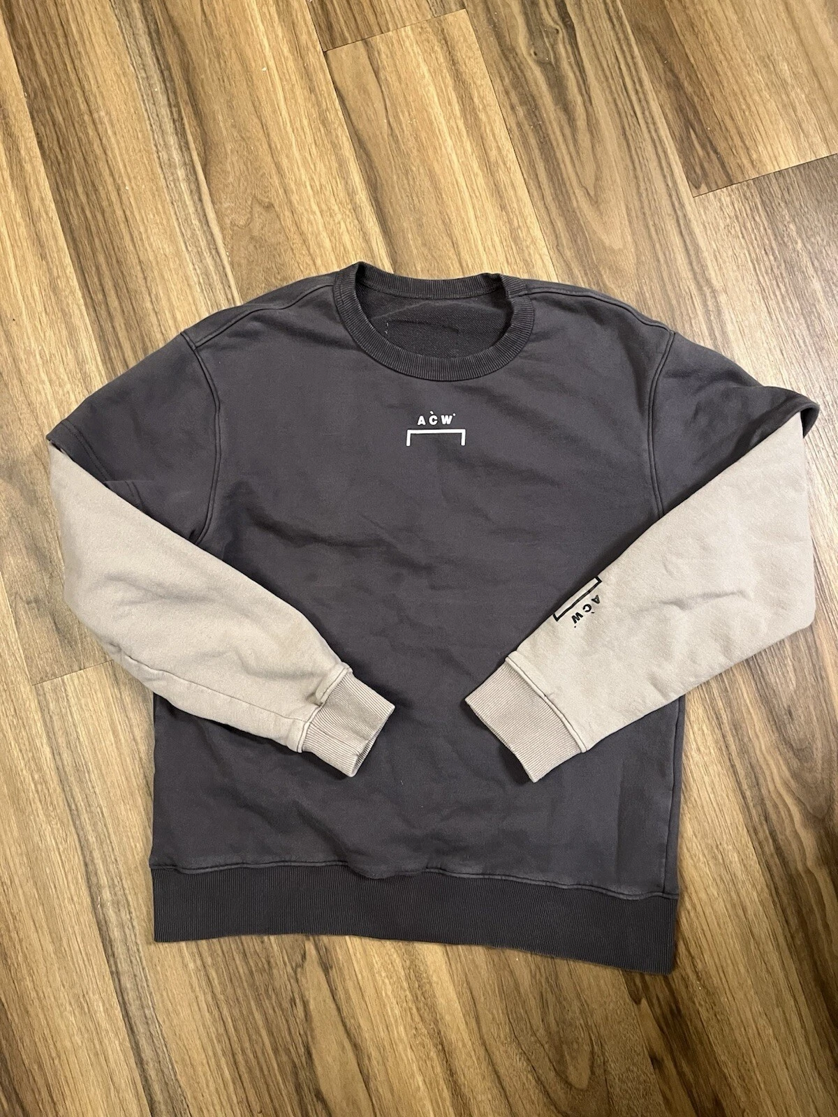 Sweat shirt col rond double couche mur froid moyen bape suprême sacai