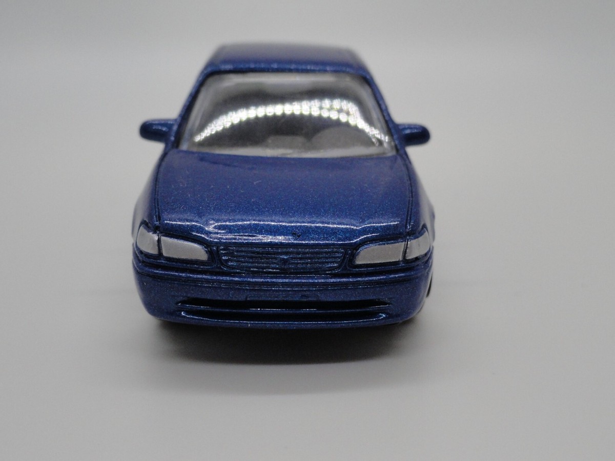Motormax 1/64 6014 Toyota Corolla (Blue) - LOOSE | eBay