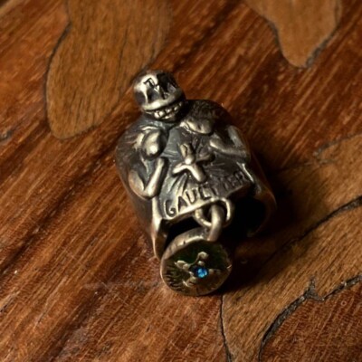 VTG Jean Paul GAULTIER Praying Ear Cuff Fashion Accessories 