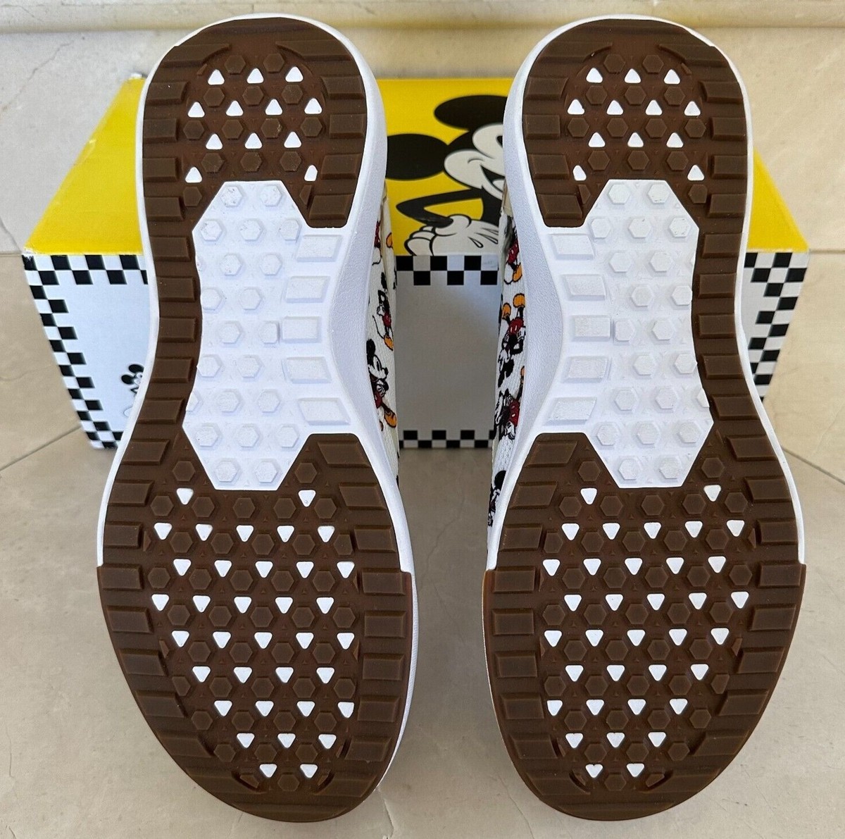 VANS Disney Collab Mickey Ultrarange White and Yellow Unisex Men 8.5 Womens 10.0 Mens Size 11.5 - Vans X Disney - Mickey Mouse - UltraRange  main image 2