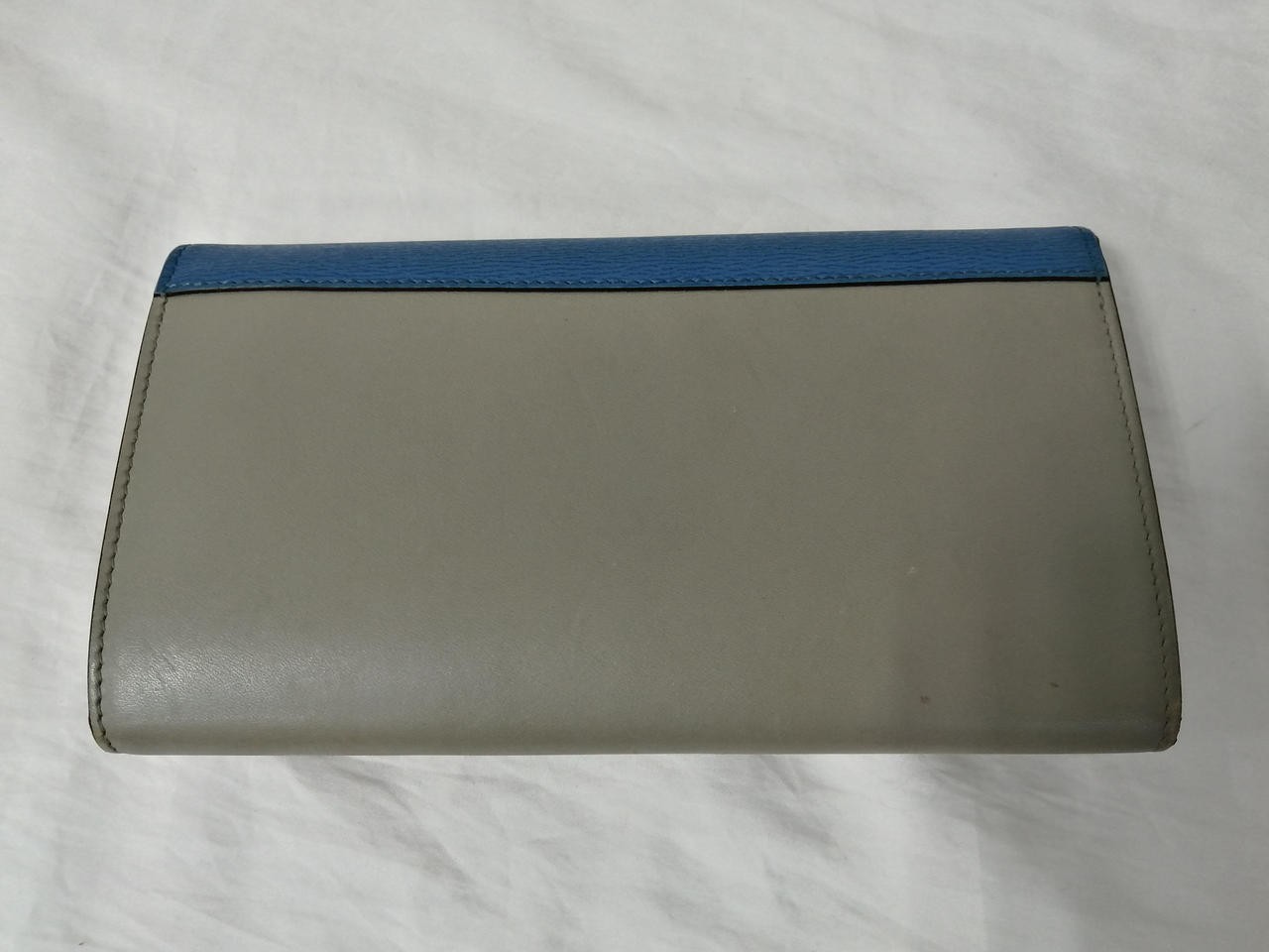 Pocket tri folded Model Condition considered CELI… - image 2