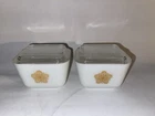 Vintage Pyrex Butterfly Gold 501 B 1 1/2 C Refrigerator Dish w Lids