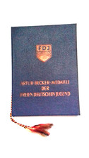Urkunde mit Mappe zur Verleihung der Artur-Becker-Medaille der FDJ 1988,Cottbus