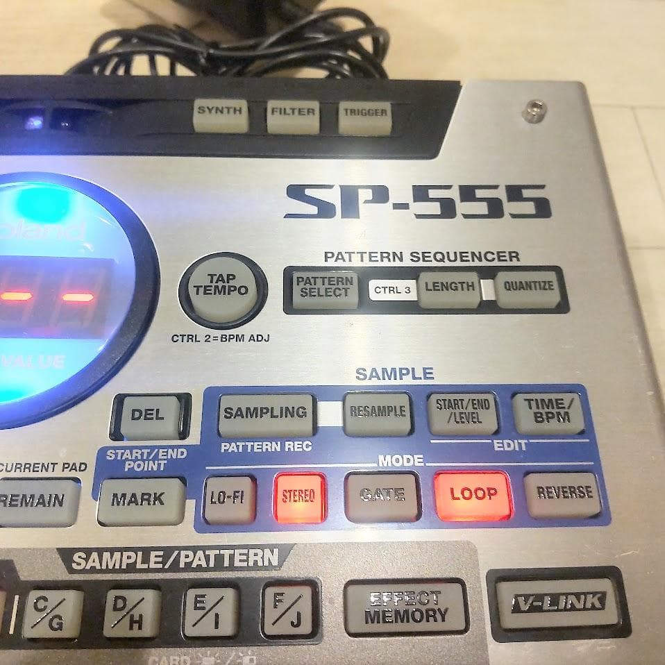 Roland SP-555 Sampler Performance Effects Tested Japan W/Box, AC