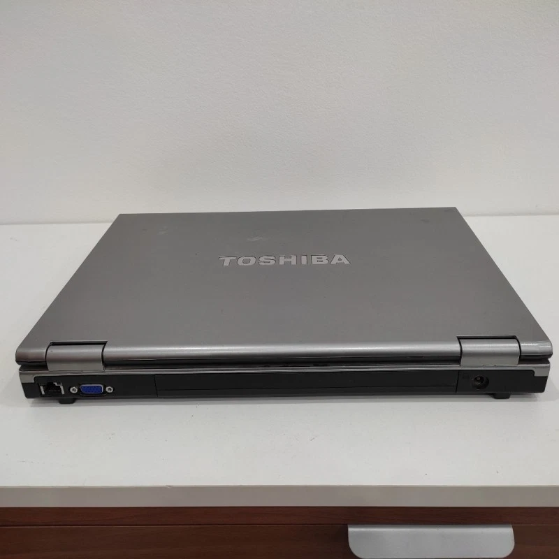 Laptop PC Portatile Used working 15,4" Screen Windows XP Serial RS232 core 21068 - Immagine 4 di 4