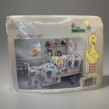     ULTRA-RARE VINTAGE SESAME STREET TWIN SHEET SET   SEALED TIME CAPSULE    