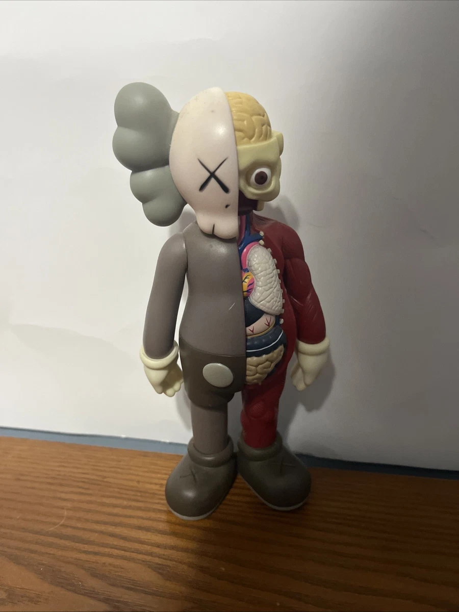KAWS Companion 2016 Year Manufactured Designer & Urban Vinyl