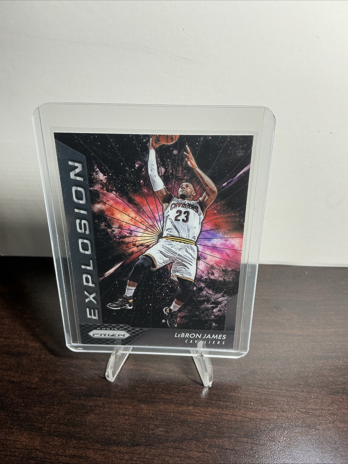 2016-17 Panini Prizm Explosion LeBron James #1 - LA Lakers