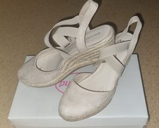 Graceland Damen Schuhe Keilabsatz Plateau beige Sommer Gr. 39 1x getragen 
