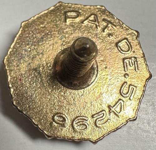 Vintage American Legion Pin - Picture 2 of 3