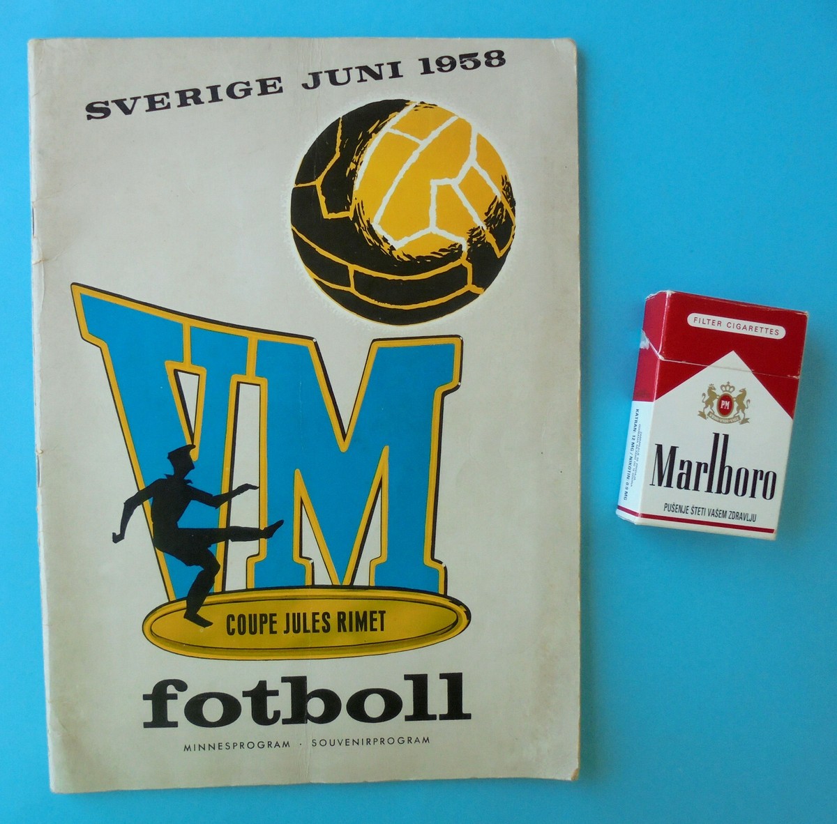 FIFA認定　ピエル・コッリーナ直筆サイン入り特大ポスター91cm特注額 FIFA認定 ピエル・コッリーナ直筆サイン入り特大ポスター91cm