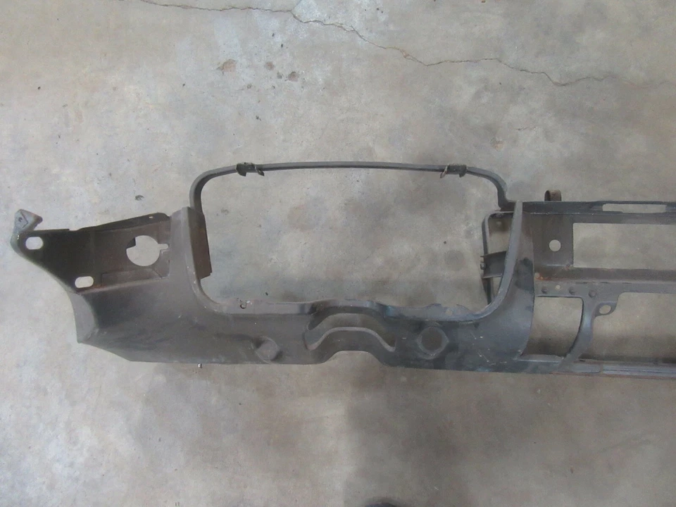 Cadillac Deville 1956 interior tablero principal estructura reparación sección metálica  Foto 2 de 4