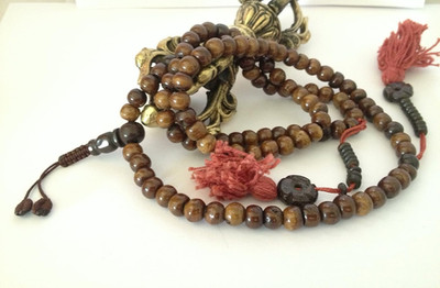 Tibetan Mala Dark Yak Bone Mala 108 Beads for Meditation with Bone Counters