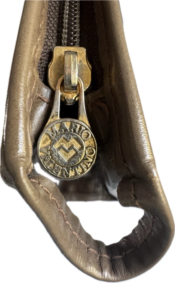 Bolso Clutch MARIO VALENTINO Valentino Segundo Bolso V Logo PVC De Japón Foto 4 de 4