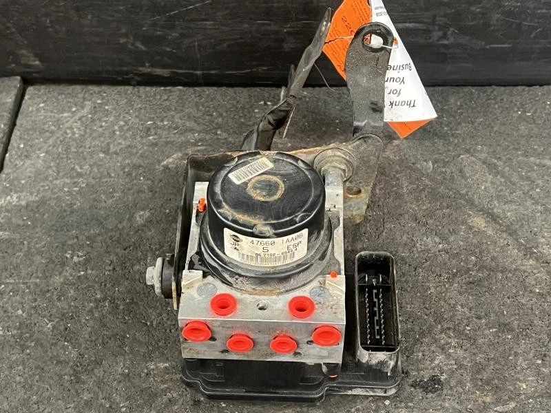 2009-2011 Nissan Murano ABS AntiLock Brake Pump Assembly Module Unit OEM - Image 4 of 4