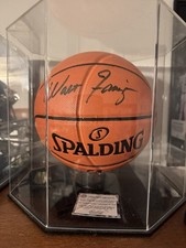 New York Knicks Collecting and Fan Guide 86