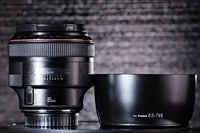 Canon EF 85mm f/1.2L II USM Lens with Hood Front Rear Caps Excellent