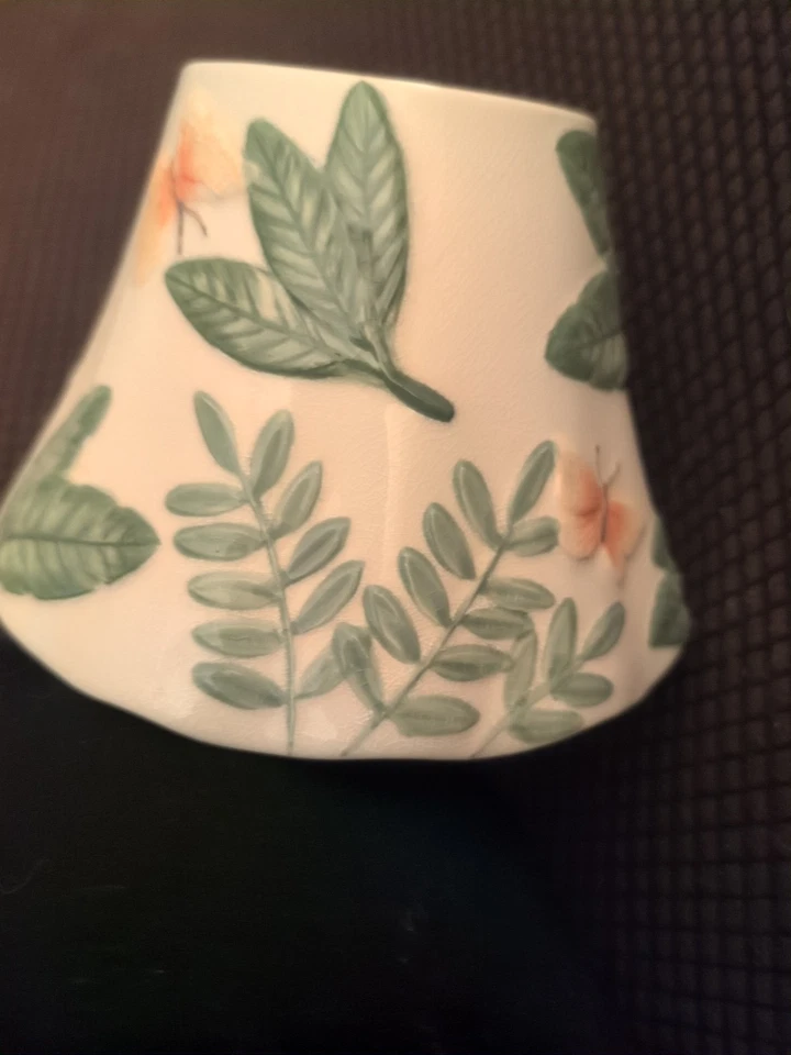 Yankee Candle Island Butterfly Retired Jar Shade and Plate Set Large - Image 4 of 4