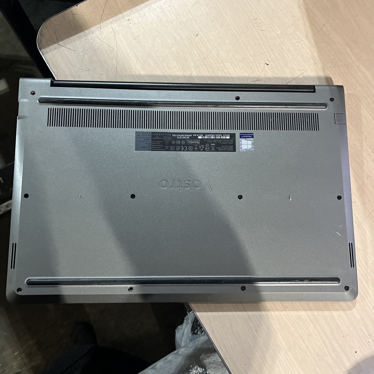 DELL VOSTRO 5568 Core i5-7200U ジャンク Dell Vostro 5568 15.6 Full HD Laptop Computer i5-7200U 2.5