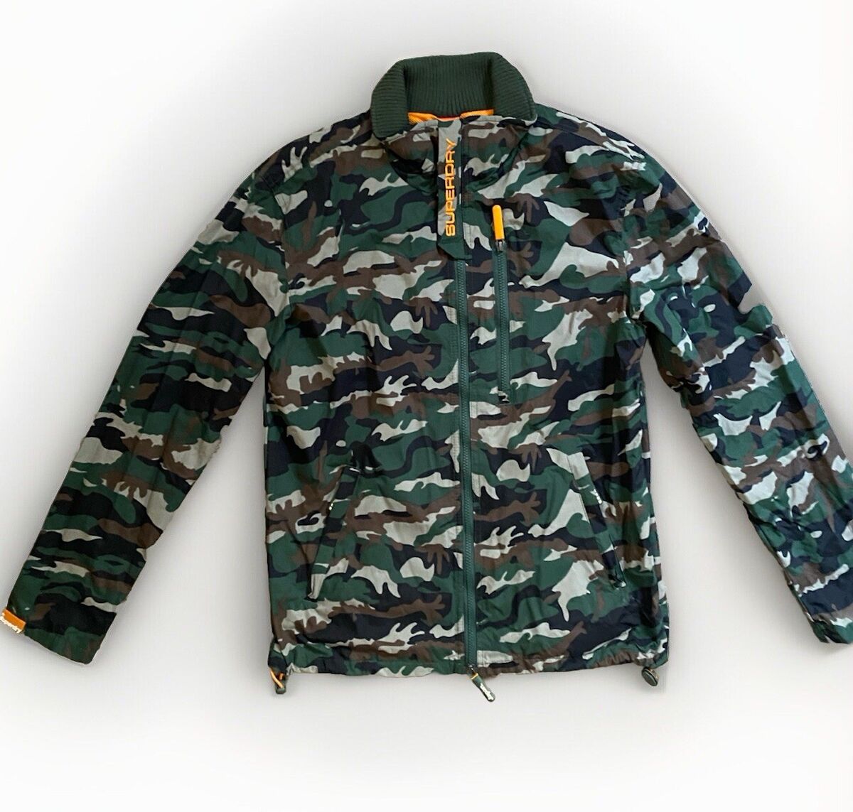 SUPERDRY INTERNATIONAL 迷彩柄ジャケット SUPERDRY INTERNATIONAL Rookie Military Field Jacket Men Size