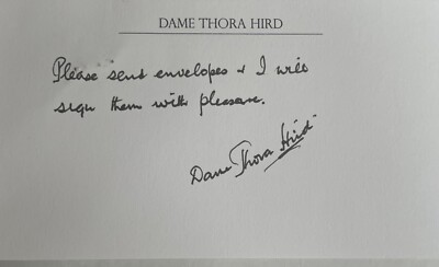 Thora Hird englische Schauspielerin