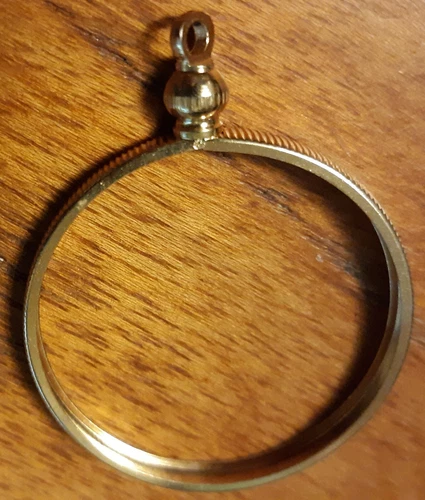 Coin holder pendant 32.7mm for gold American Eagle (gold colored bezel) necklace