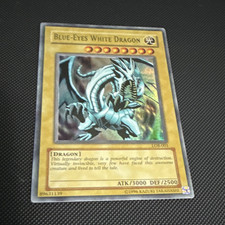 Konami Yu-Gi-Oh Blue-Eyes White Dragon LOB-EN001 Ultra Rare Unlimited 3000/2500