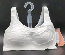 Shapermint Essentials Everyday Comfort Straps Wireless Shaping Bra Large White