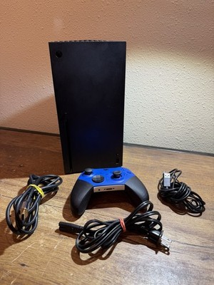 Microsoft Xbox Series X 1TB Video Game Console - Disc Version  w/ controller