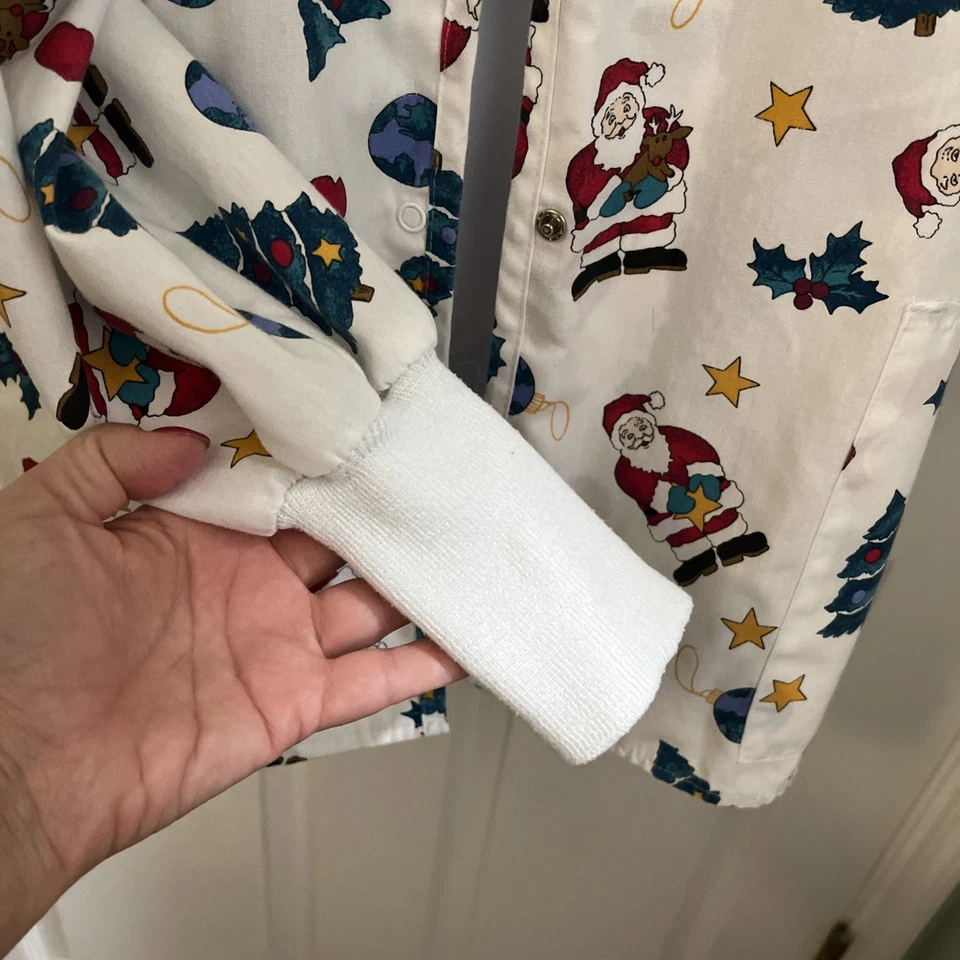 Holiday Christmas Scrub Lab Coat. XL Santa, Christmas Tree Stars - Image 4 of 4