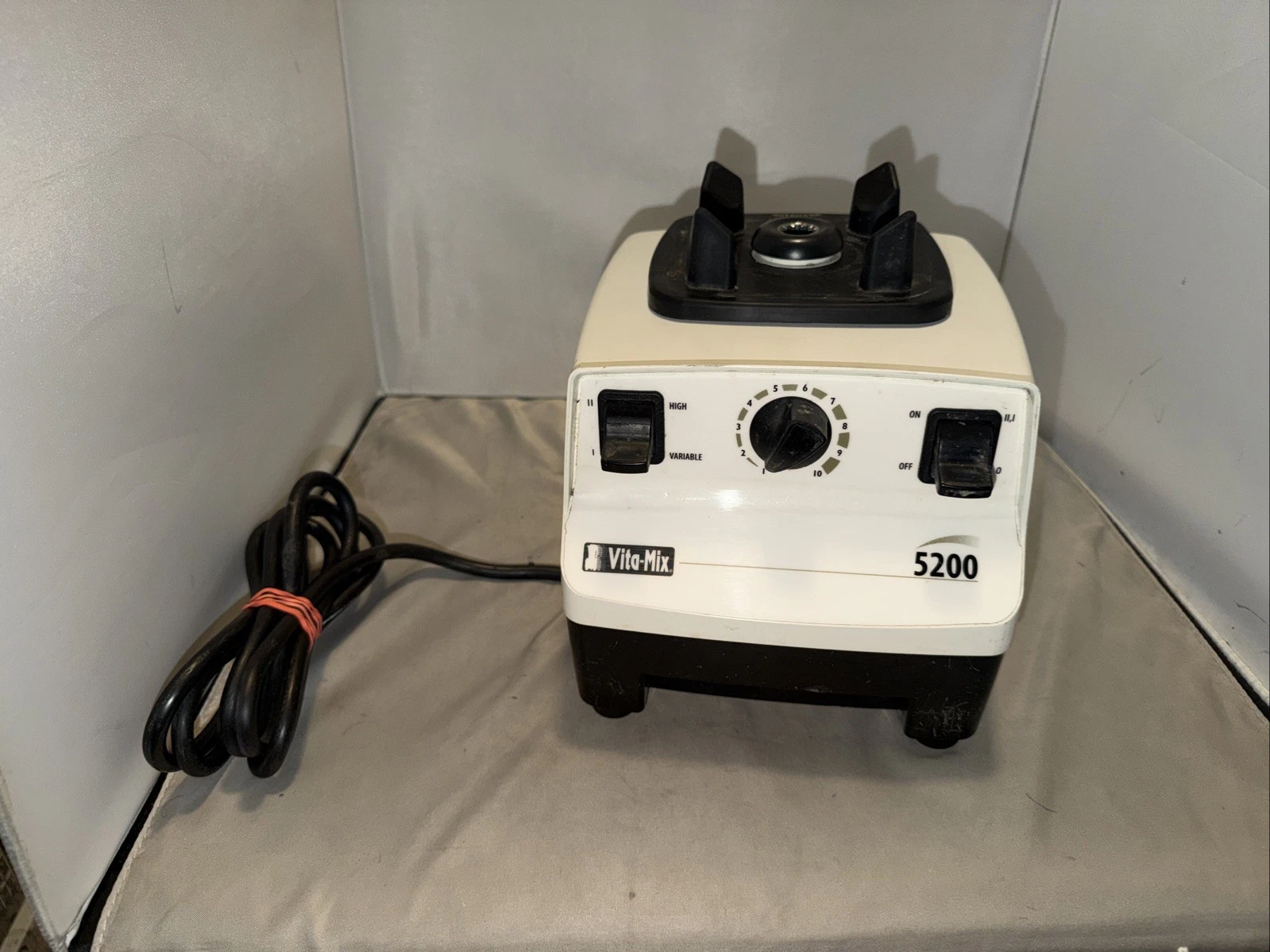 Vitamix 5200 Blender Base White VM0103 Motor Base Only Replacement For Parts