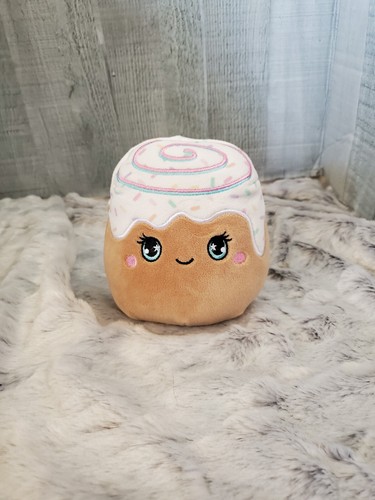 Squishmallows Cinnamon Roll With Rainbow Sprinkles 5" Mystery Squad