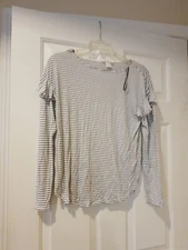 H&M Pull On Top Women Sz M Black&White Stripes Long Sleeve Ruffles