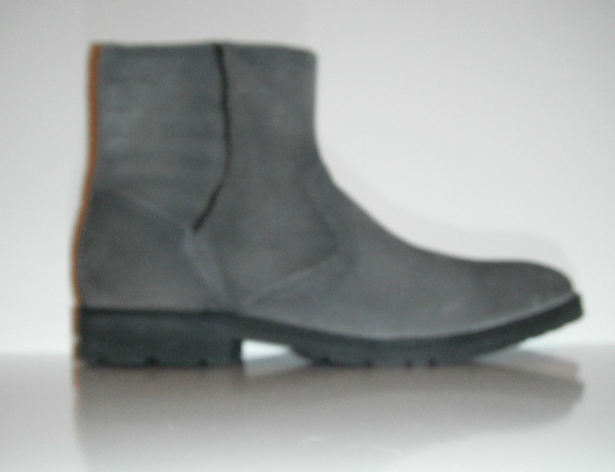 $170 New Marc New York by Andrew Mark Hound Distressed Suede  display picture 3
