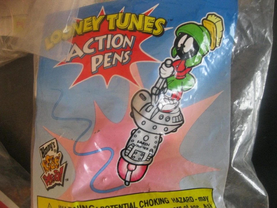 Bolígrafos de acción Looney Tunes 4 diferentes nuevos en paquete Wendy's 2000/2001 Foto 2 de 4