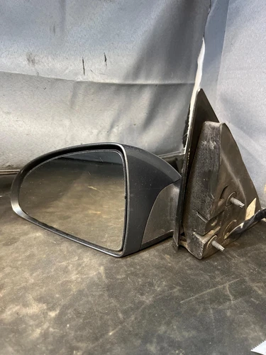 Fits 2004-2008 Chevrolet Malibu Black Left Door Mirror OEM:15921264