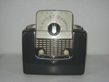 VINTAGE ZENITH MODEL 4G903 TUBE RADIO TIP TOP HOLIDAY "LOOK"
