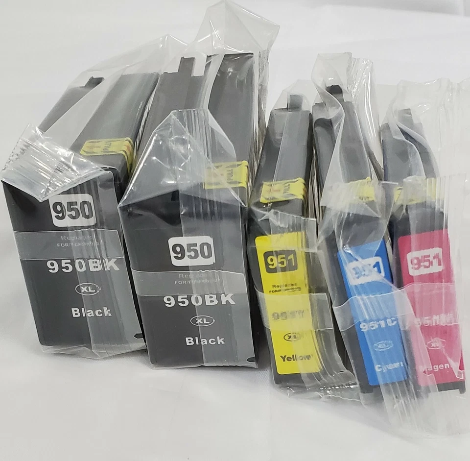 950 951XL Printer Ink Cartridge 2 Black Cyan Magenta Yellow Unopened - Image 4 of 4