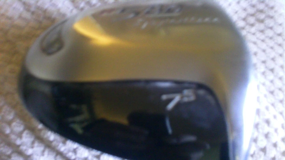 Taylor Made R580 Titanium 7.5 deg. RH driver - Image 4 of 4