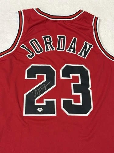 Michael Jordan Signed Chicago Bulls Basketball Jersey with COA