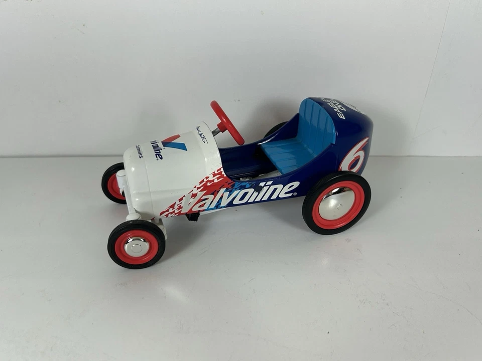 Valvoline Racing Mark Martin 1947 Pedal Car Racer Diecast Bank 1:6 Scale - Image 2 of 4