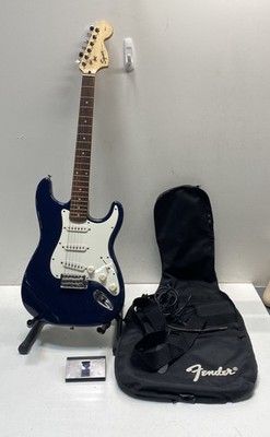 Squier Affinity Series Stratocaster SSS Electric Guitar Blue Bundle