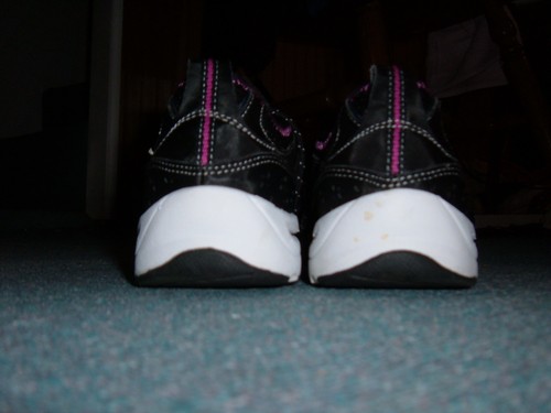 LL BEAN 05330 Woman's HXJ5 04 Athletic Shoe Black size 7.5 EUC - Picture 4 of 7