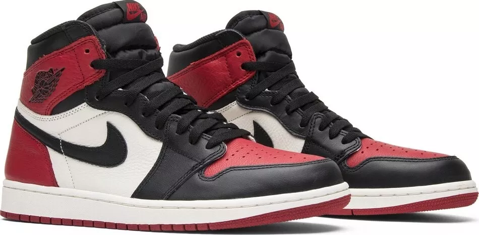 Nike Air Jordan 1 Retro High OG 'Bred Toe' 555088-610