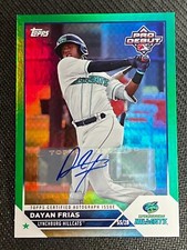 2023 Topps PRO DEBUT GREEN FOIL REFRACTOR PROSPECT ROOKIE AUTO Dayan Frias 02/99