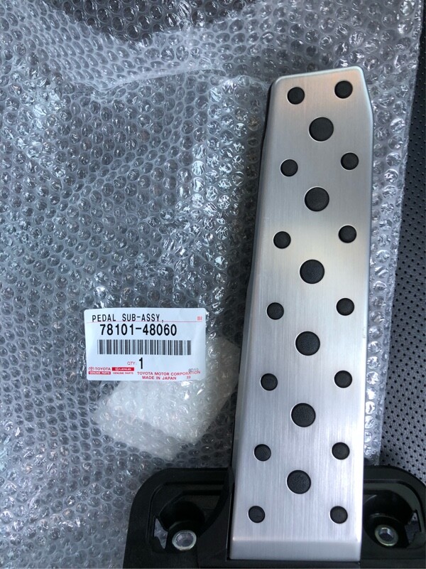 TOYOTA LEXUS Gas & Brake Pedal Set 47121-48020 78101-48060 RX450H